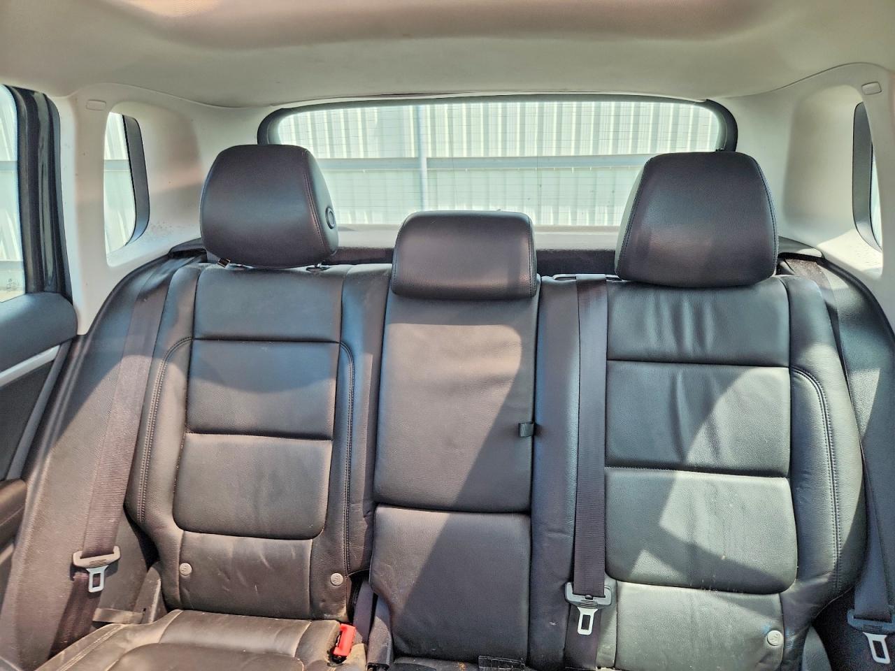 2013 VOLKSWAGEN TIGUAN S — Фото 10 из 13