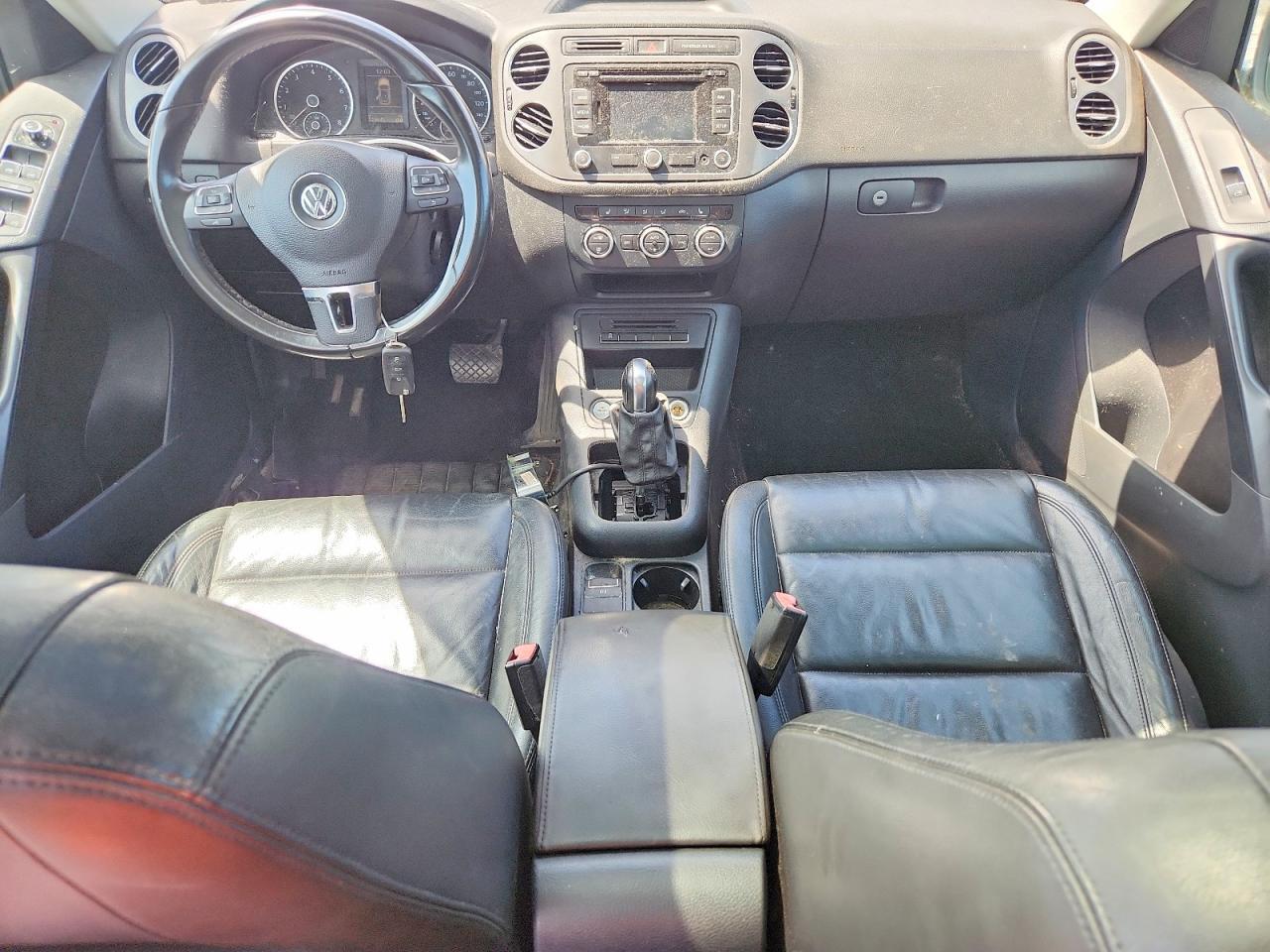 2013 VOLKSWAGEN TIGUAN S — Фото 8 из 13