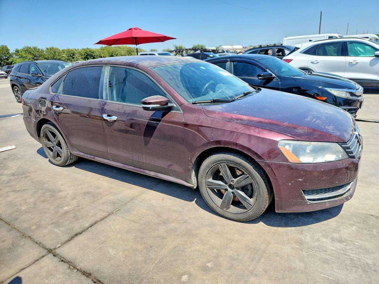 2013 VOLKSWAGEN PASSAT S — Фото 4 из 13