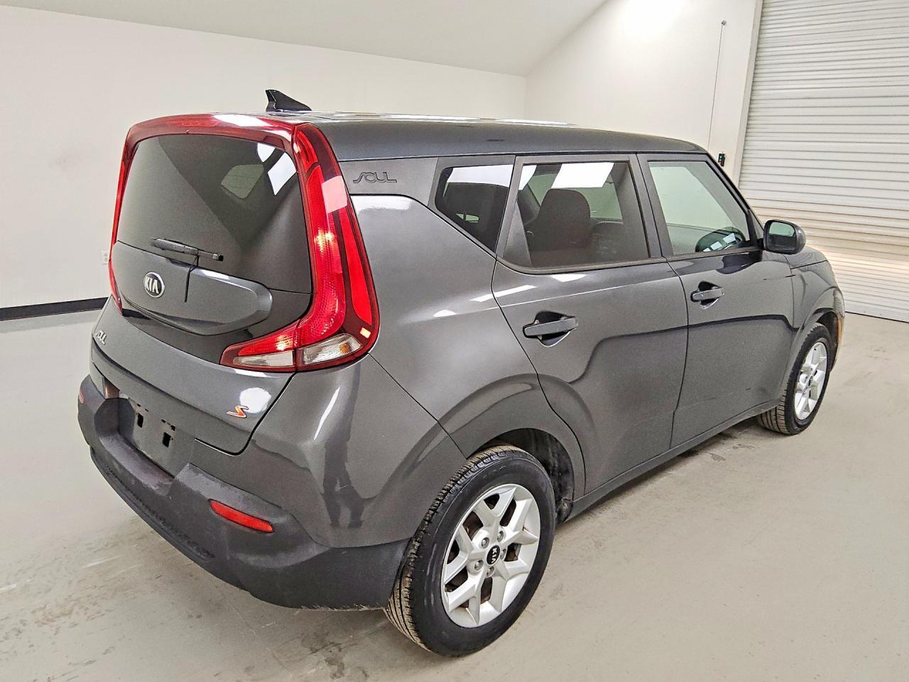 2021 KIA SOUL S — Фото 3 из 12