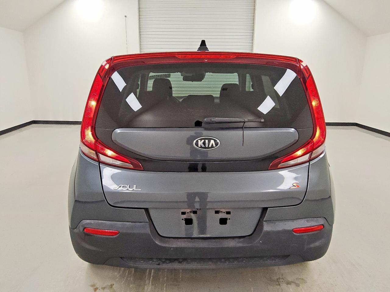2021 KIA SOUL S — Фото 6 из 12