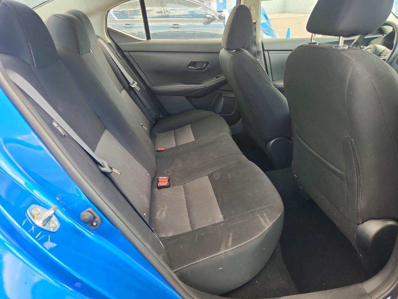 2025 NISSAN SENTRA SV — Фото 10 из 12