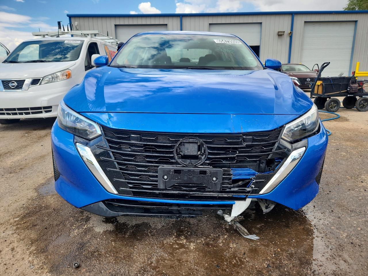 2025 NISSAN SENTRA SV — Фото 5 из 12