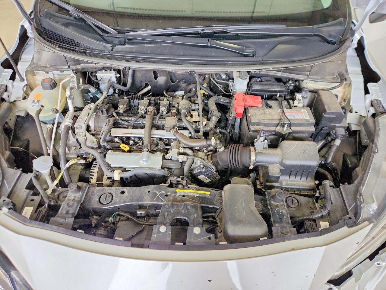 2025 NISSAN VERSA SR — Фото 11 из 12