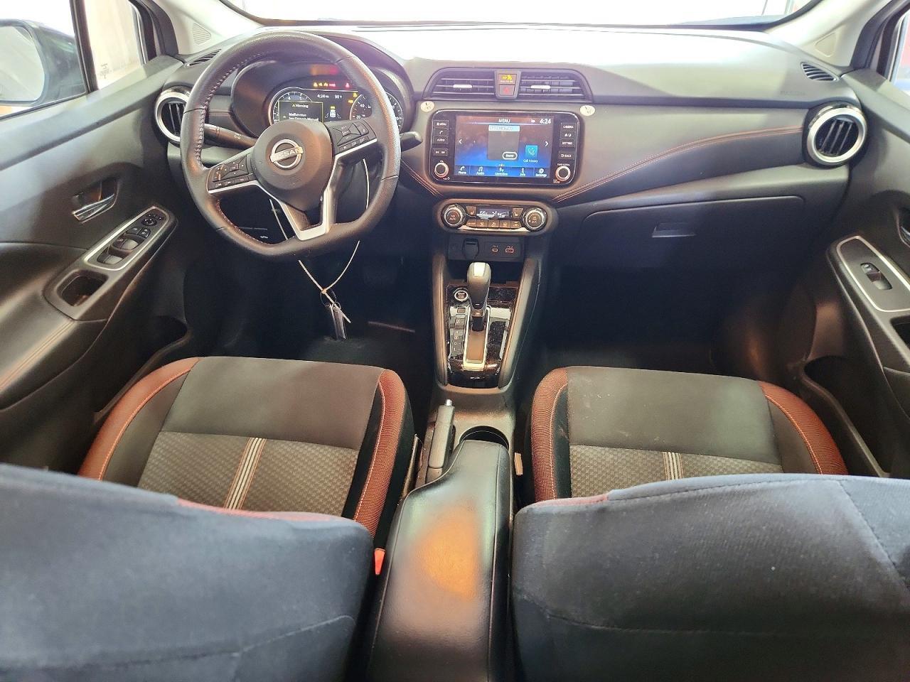 2025 NISSAN VERSA SR — Фото 8 из 12