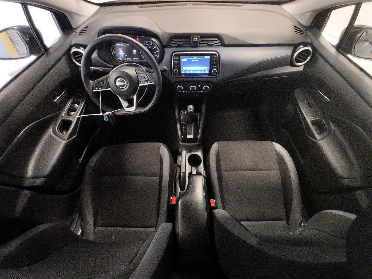 2025 NISSAN VERSA SV — Фото 8 из 12