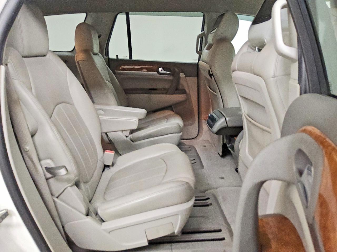 2012 BUICK ENCLAVE — Фото 11 из 13