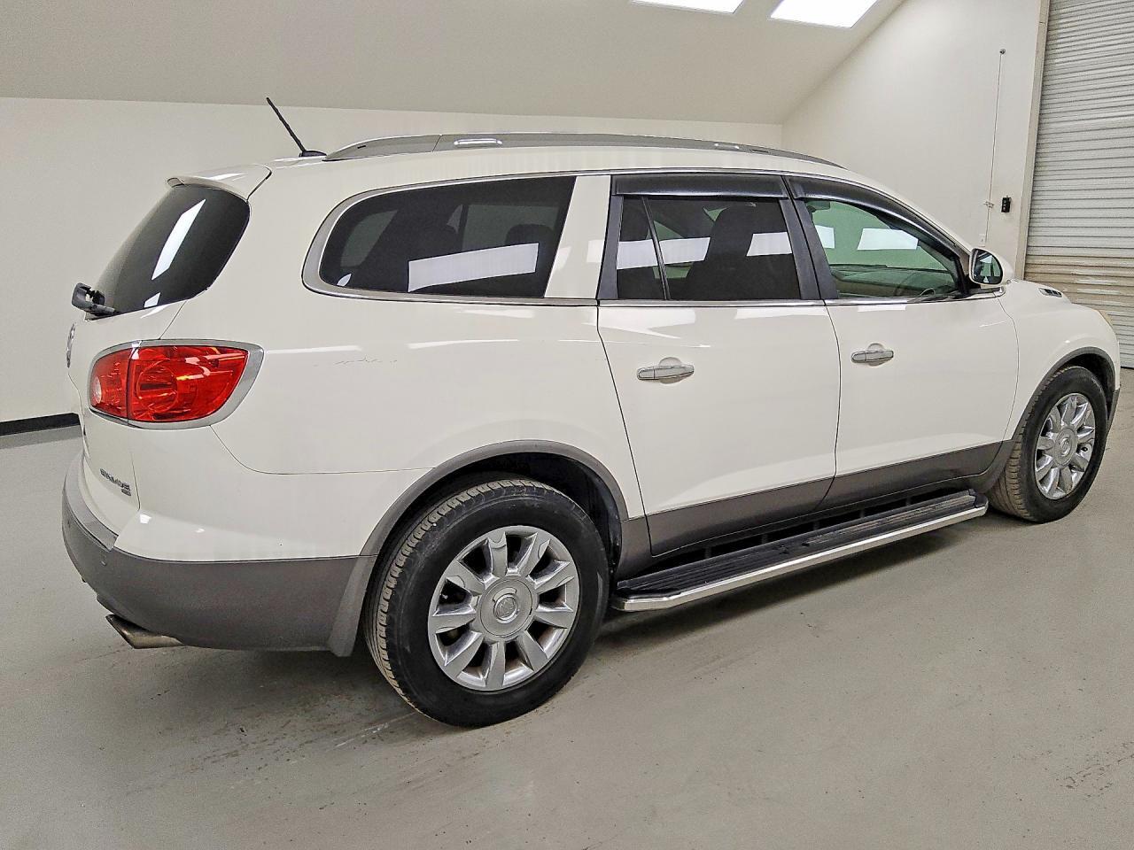 2012 BUICK ENCLAVE — Фото 3 из 13
