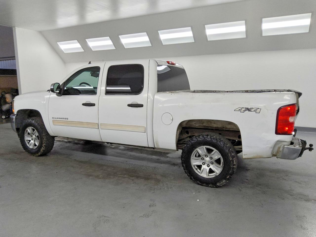 2012 CHEVROLET SILVERADO K1500 LS — Фото 2 из 12
