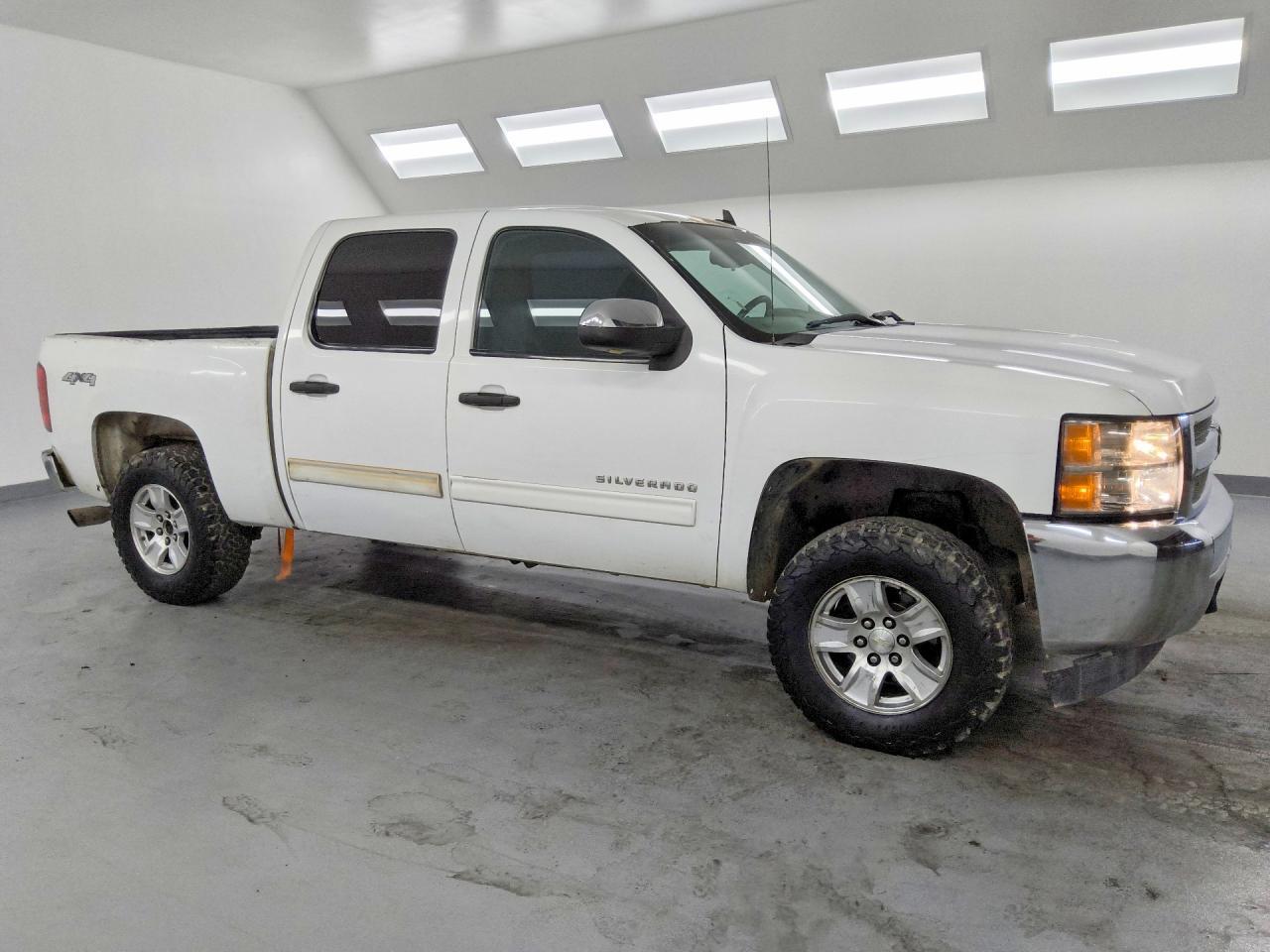 2012 CHEVROLET SILVERADO K1500 LS — Фото 4 из 12