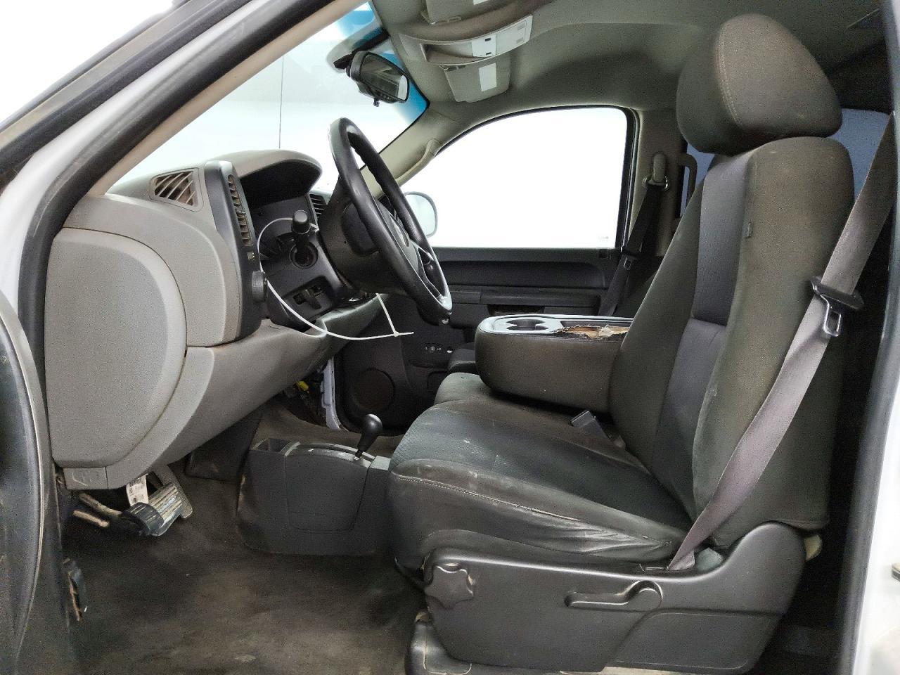 2012 CHEVROLET SILVERADO K1500 LS — Фото 7 из 12