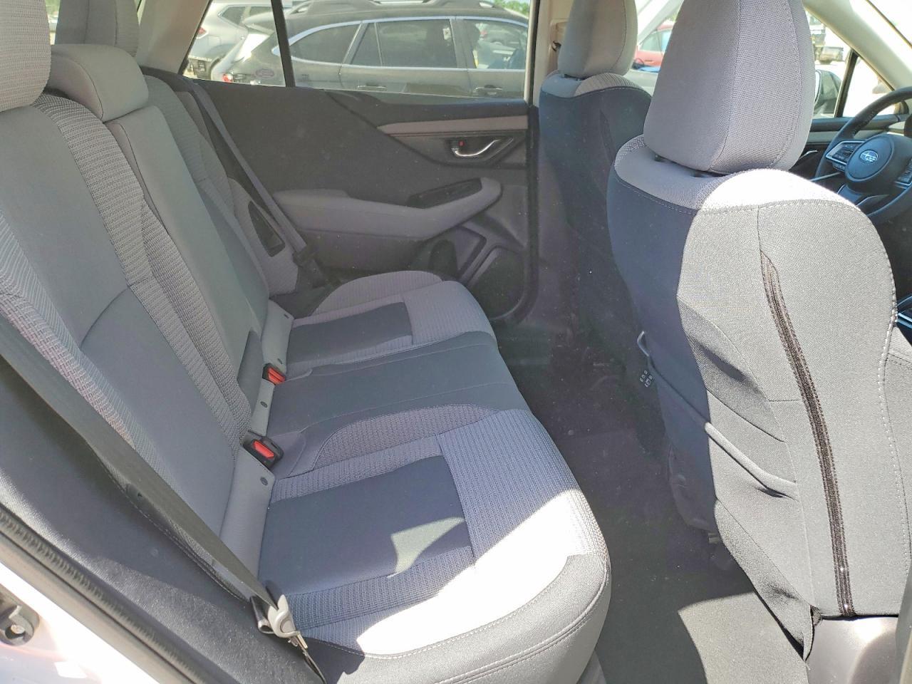 2025 SUBARU OUTBACK PREMIUM — Фото 11 из 13