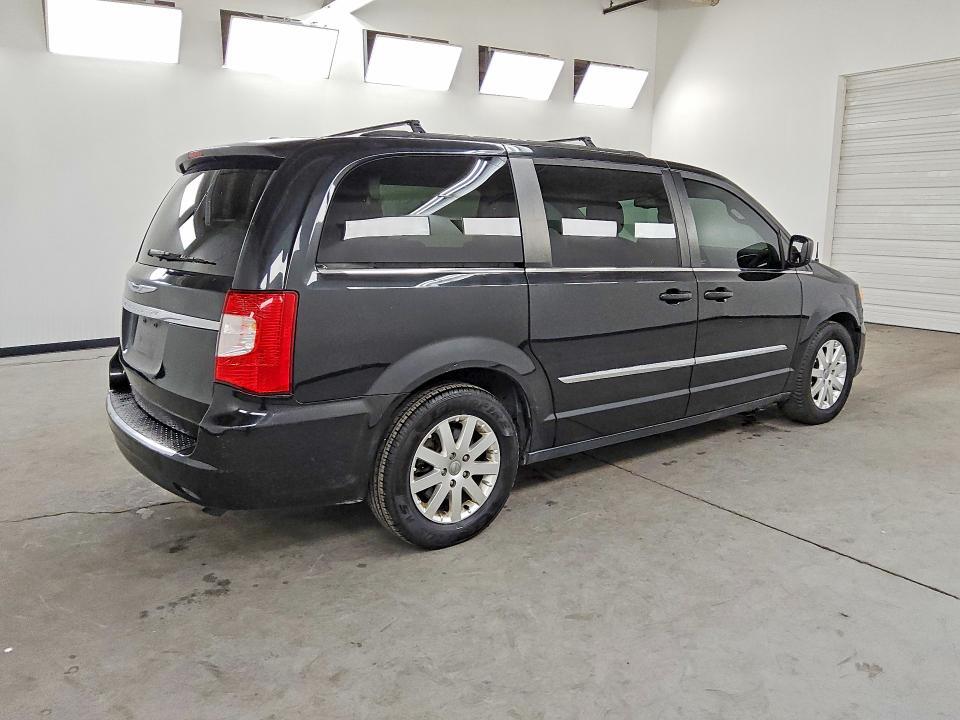 2012 CHRYSLER TOWN & COUNTRY TOURING — Фото 3 из 14