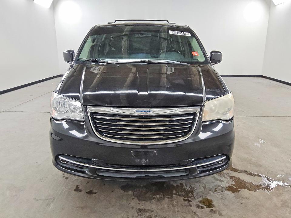 2012 CHRYSLER TOWN & COUNTRY TOURING — Фото 5 из 14