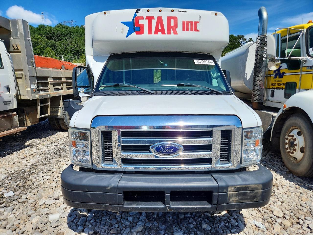 1FDEE3FS6HDC24844 2017 FORD ECONOLINE photo no. 5