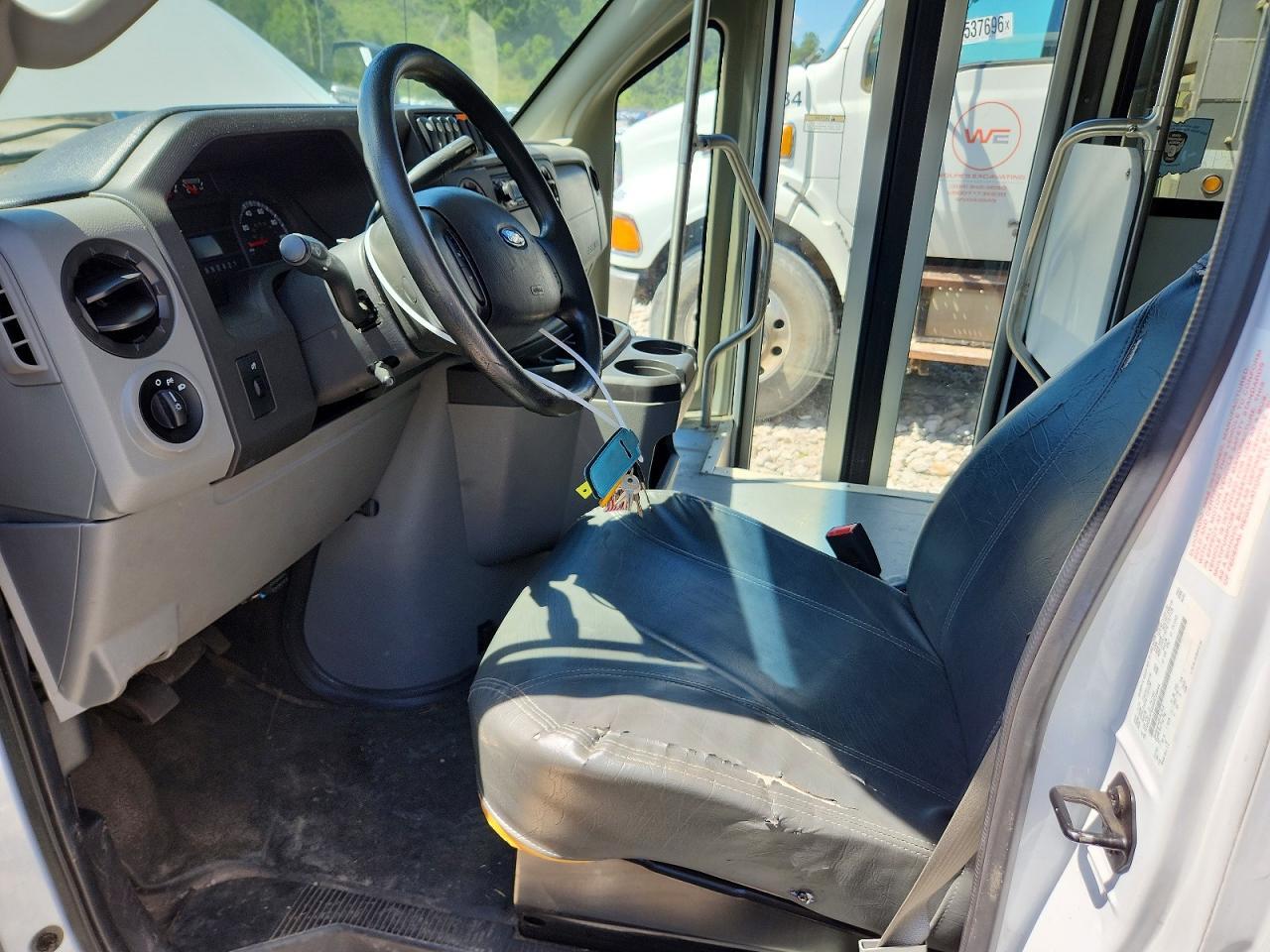 1FDEE3FS6HDC24844 2017 FORD ECONOLINE photo no. 7