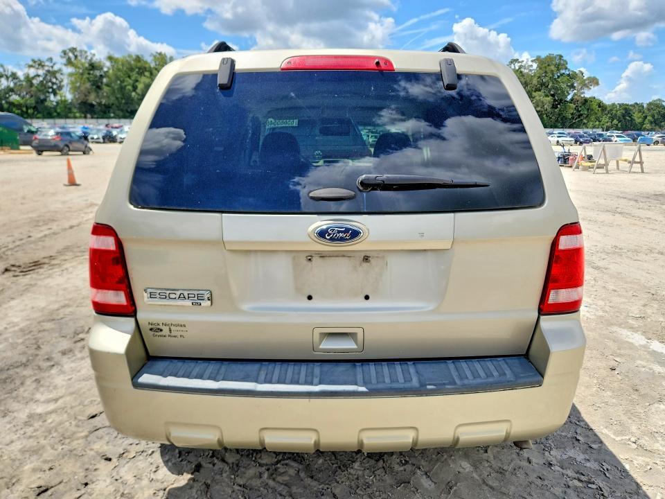 2012 FORD ESCAPE XLT — Фото 6 из 13