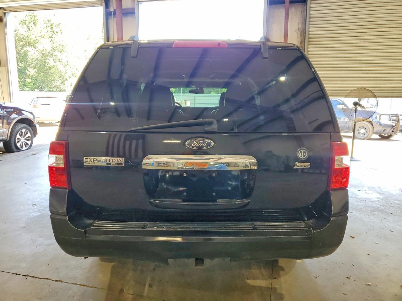 2012 FORD EXPEDITION EL LIMITED — Фото 6 из 13