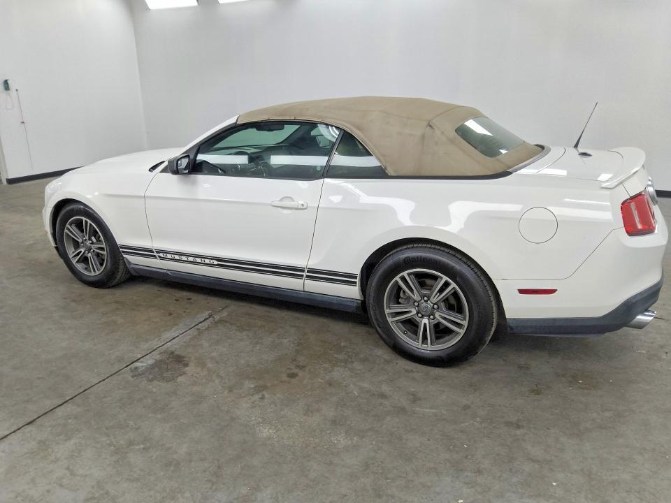 2012 FORD MUSTANG — Фото 2 из 13