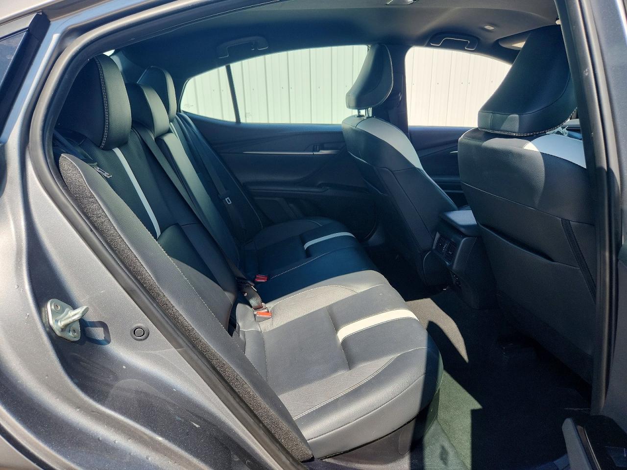 2025 TOYOTA CAMRY SE — Фото 10 из 12