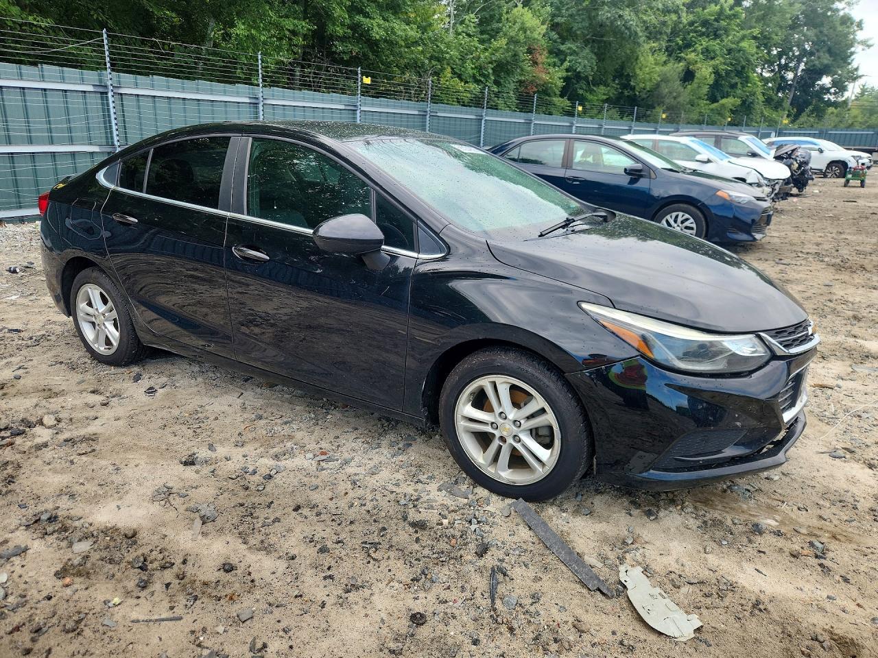 2016 CHEVROLET CRUZE LT — Фото 4 из 12