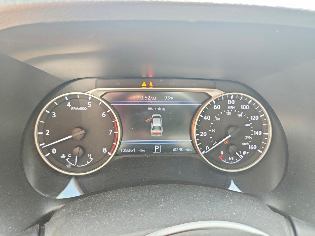2021 NISSAN SENTRA SR — Фото 9 из 12