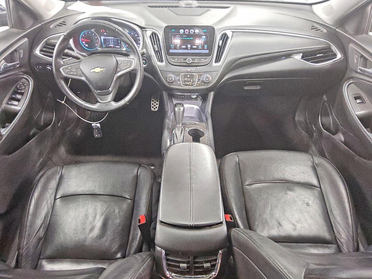 2016 CHEVROLET MALIBU LT — Фото 8 из 12