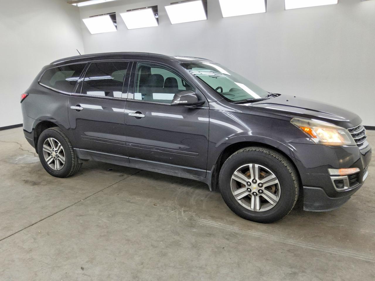 2016 CHEVROLET TRAVERSE LT — Фото 4 из 13