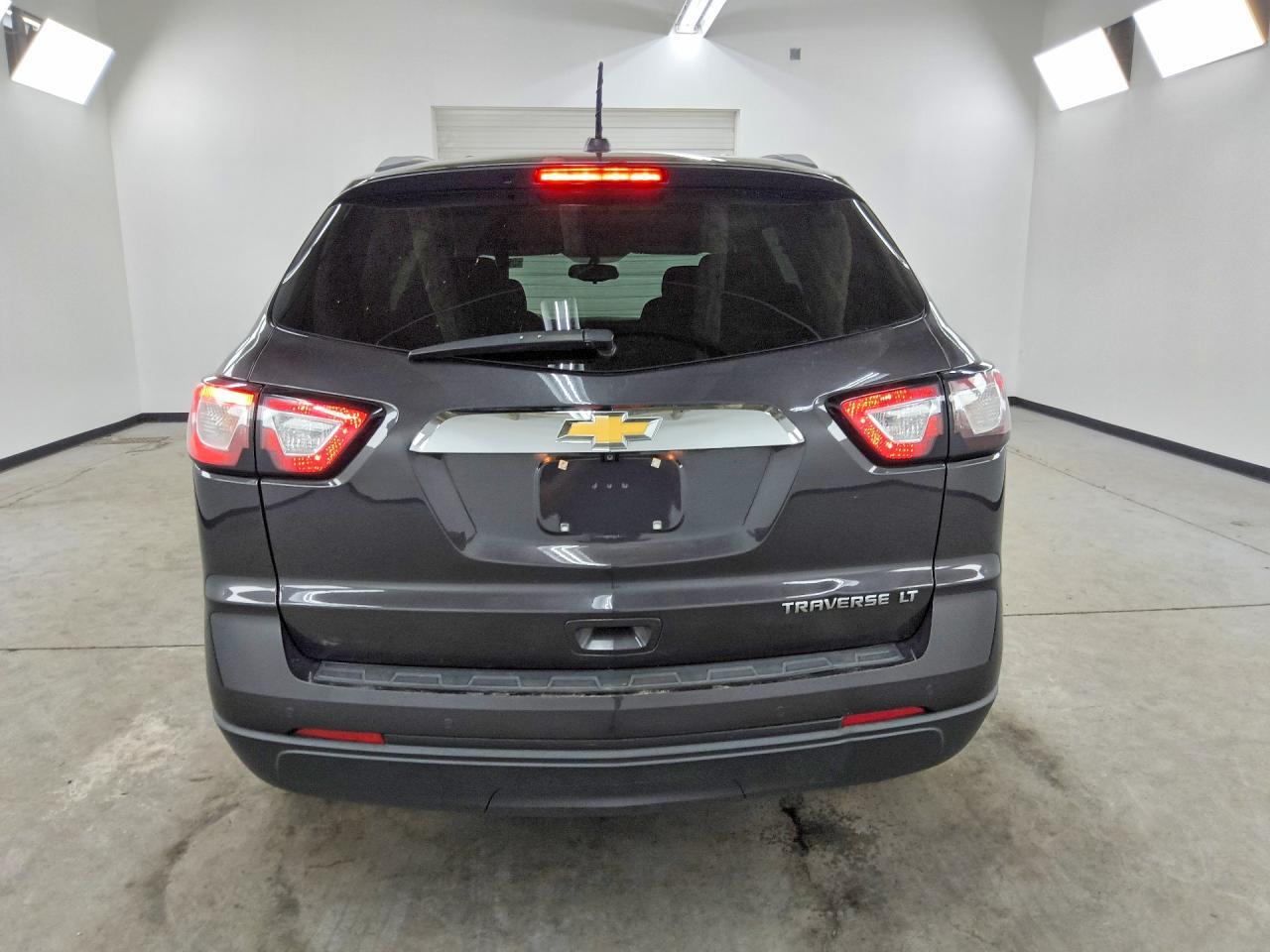 2016 CHEVROLET TRAVERSE LT — Фото 6 из 13