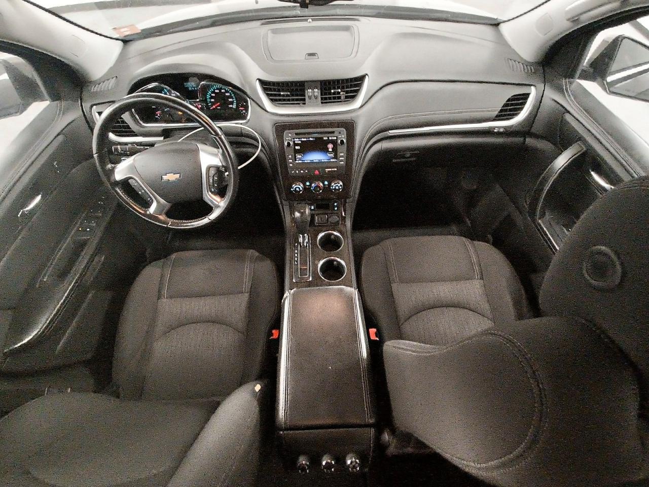 2016 CHEVROLET TRAVERSE LT — Фото 8 из 13