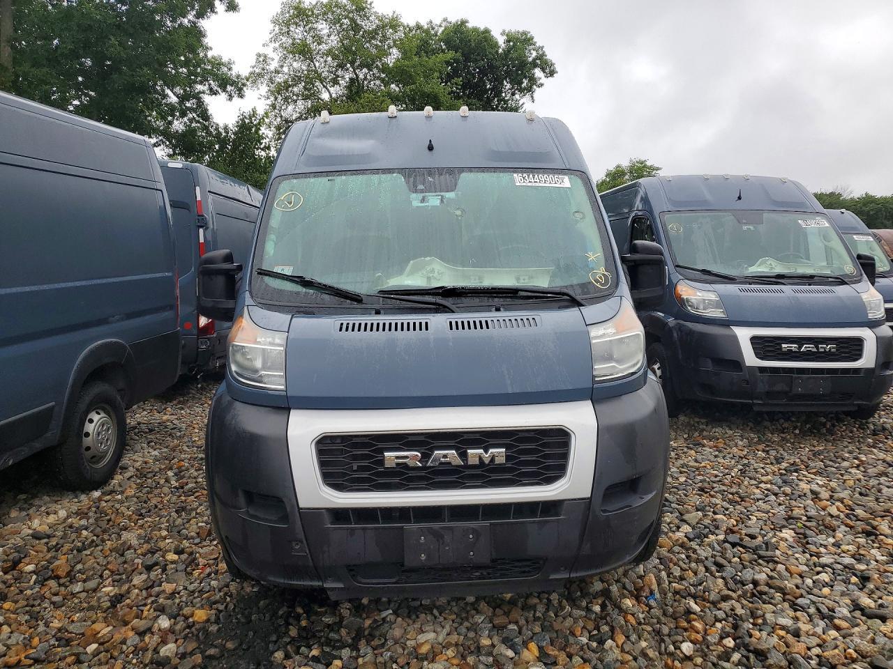 2021 RAM PROMASTER 3500 DELIVERY VAN — Фото 5 из 13