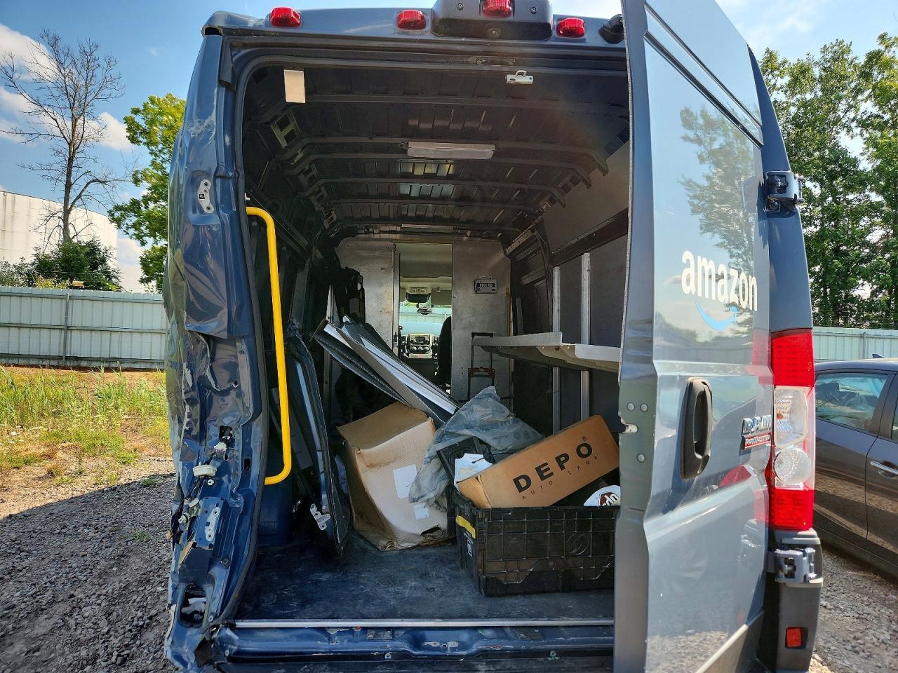 2021 RAM PROMASTER 3500 DELIVERY VAN — Фото 10 из 14
