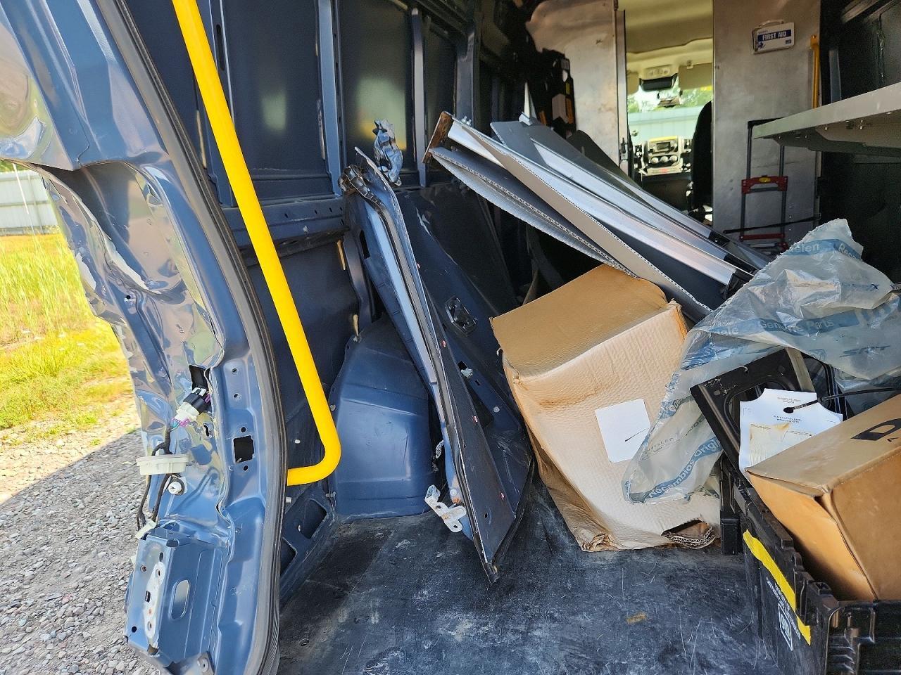 2021 RAM PROMASTER 3500 DELIVERY VAN — Фото 13 из 14