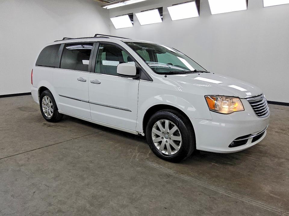 2016 CHRYSLER TOWN & COUNTRY TOURING — Фото 4 из 14