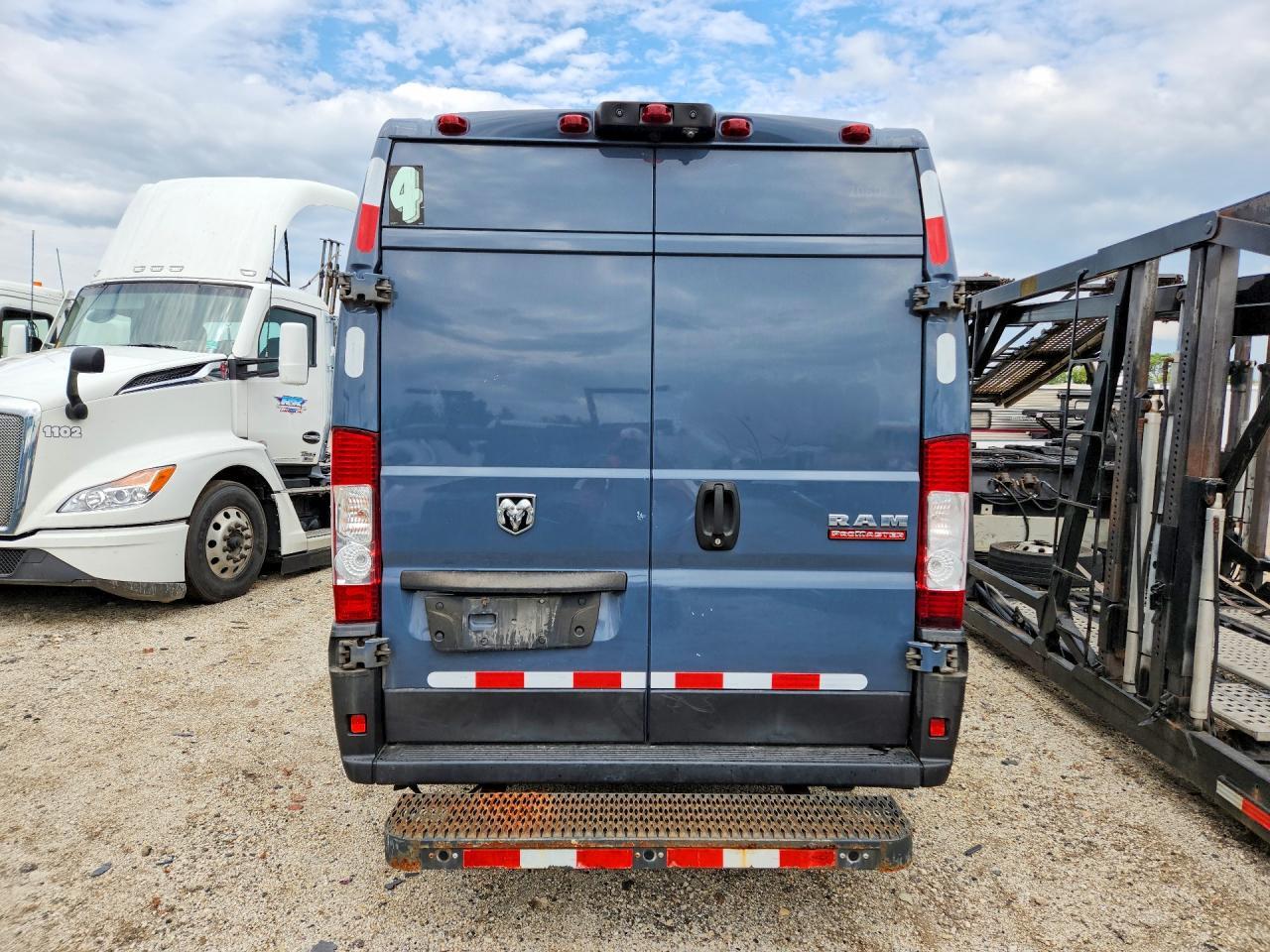 2021 RAM PROMASTER 3500 3500 HIGH — Фото 6 из 13
