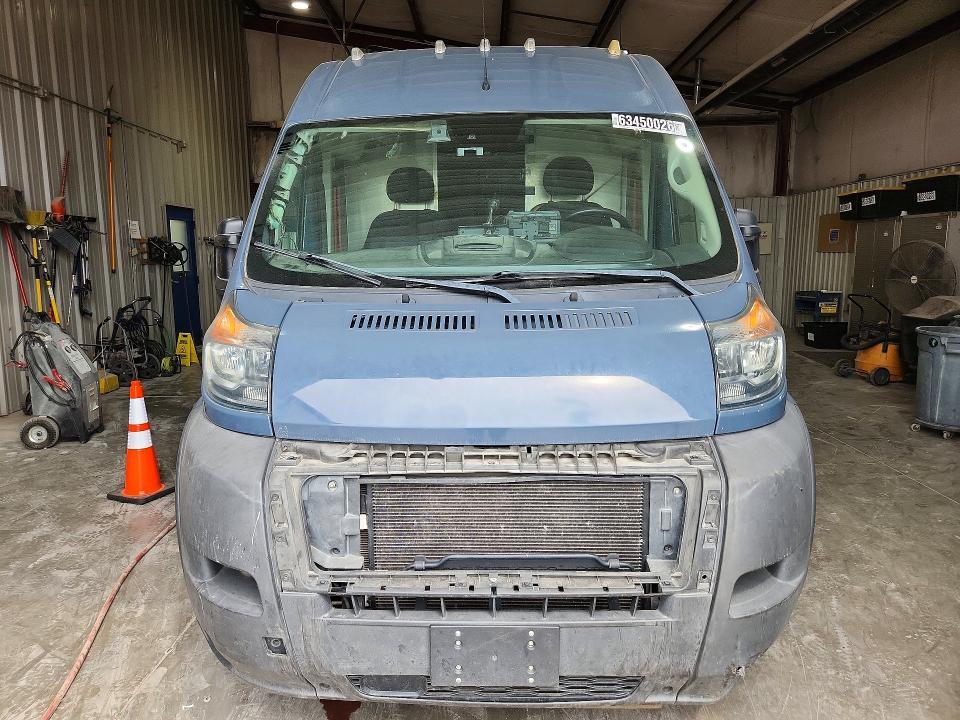 2021 RAM PROMASTER 3500 DELIVERY VAN — Фото 5 из 13