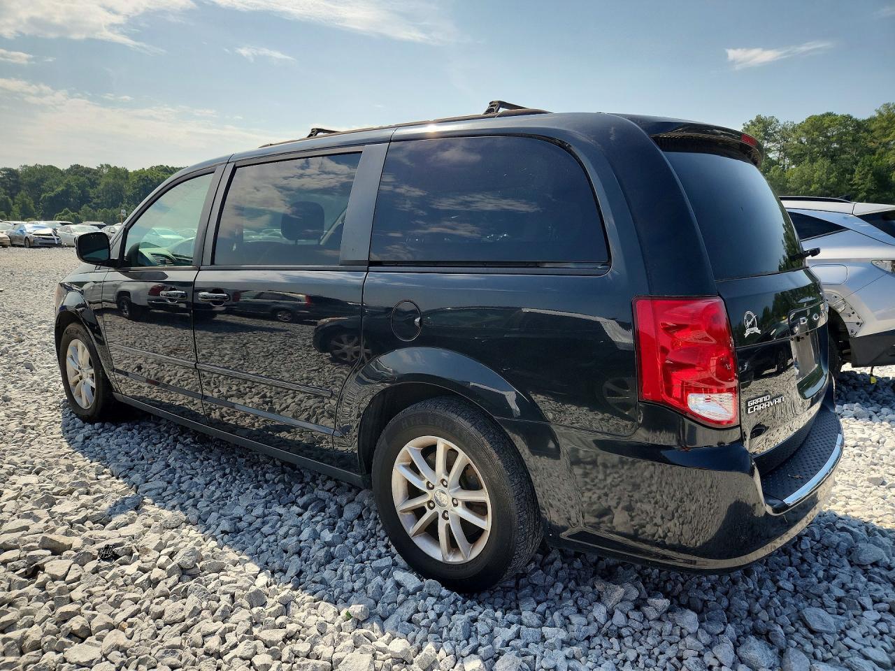 2016 DODGE GRAND CARAVAN SXT — Фото 2 из 13