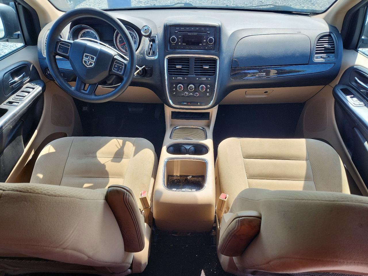 2016 DODGE GRAND CARAVAN SXT — Фото 8 из 13