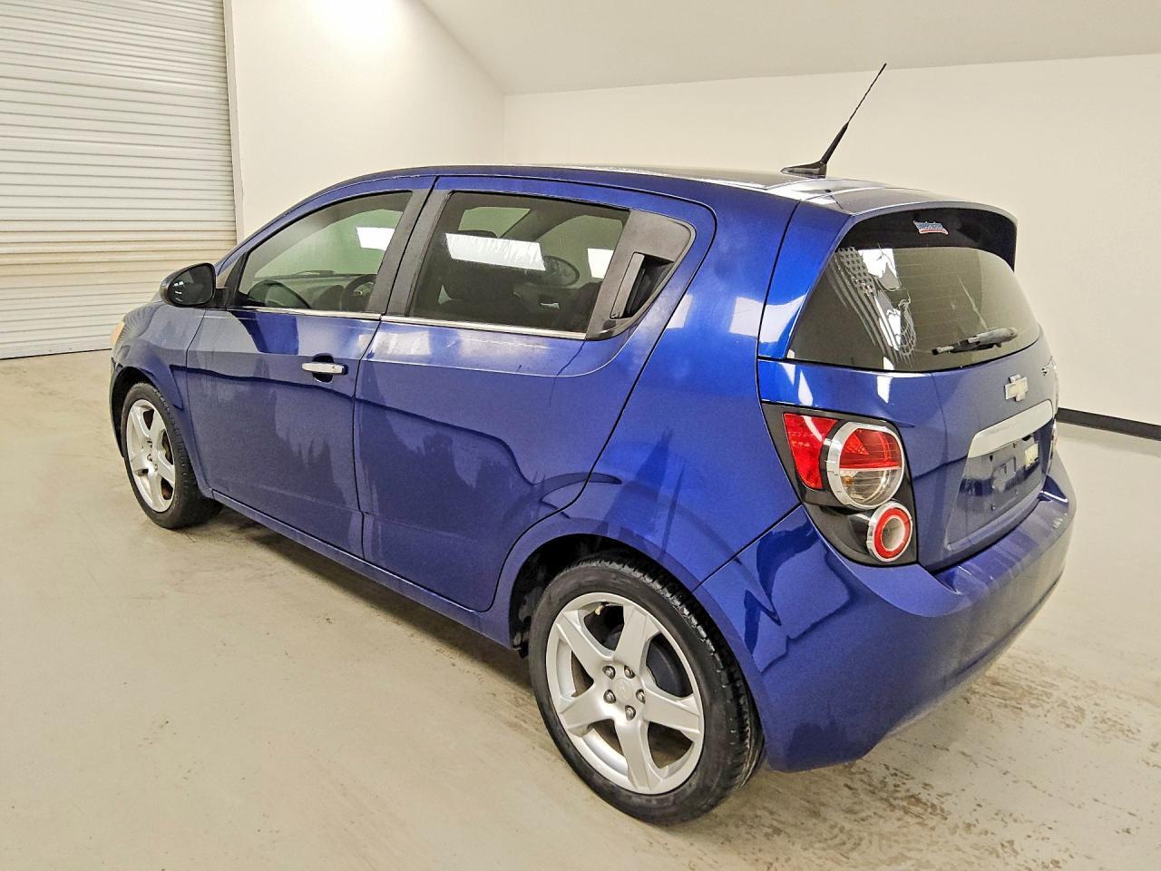2014 CHEVROLET SONIC LTZ — Фото 2 из 12