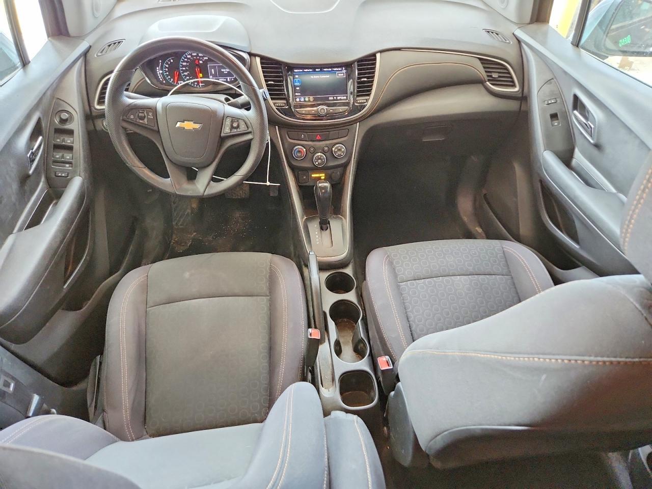 2020 CHEVROLET TRAX LS — Фото 8 из 13