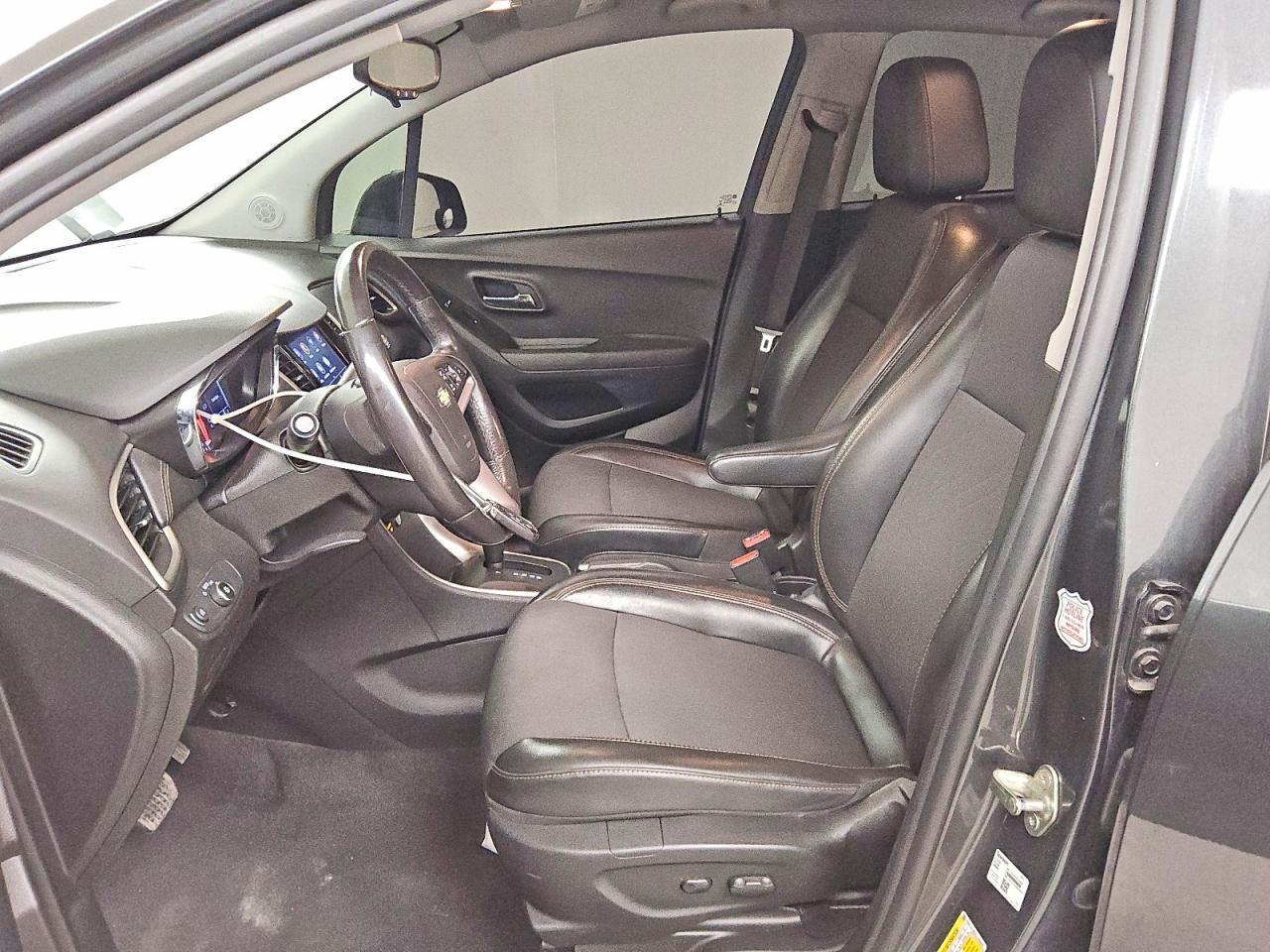 2020 CHEVROLET TRAX 1LT — Фото 7 из 13