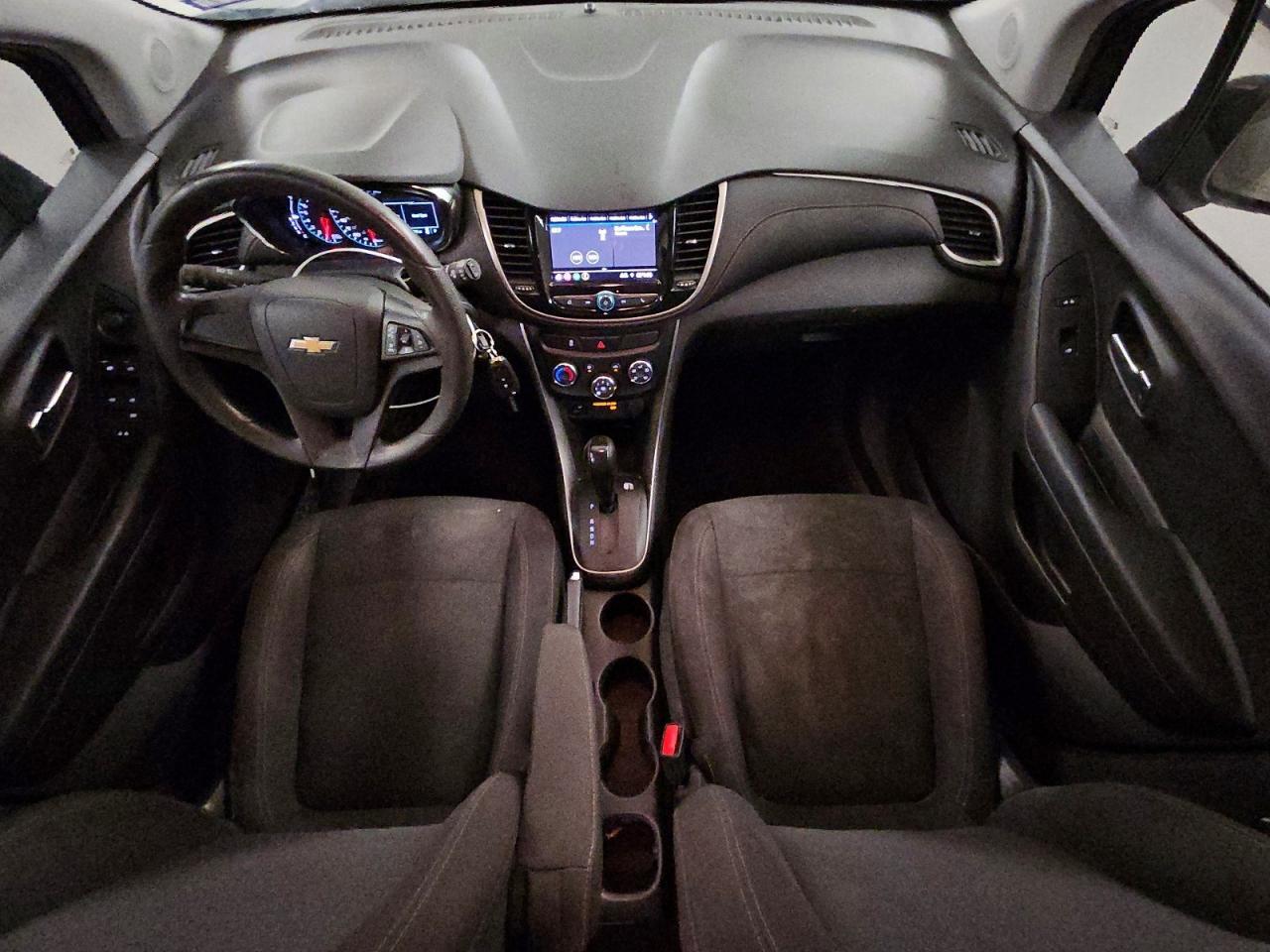 2020 CHEVROLET TRAX LS — Фото 8 из 13