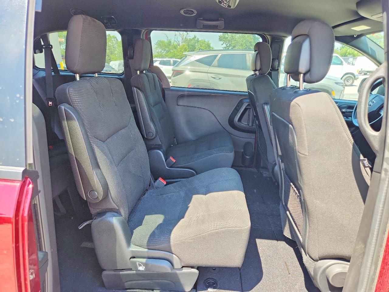 2020 DODGE GRAND CARAVAN SE — Фото 11 из 13