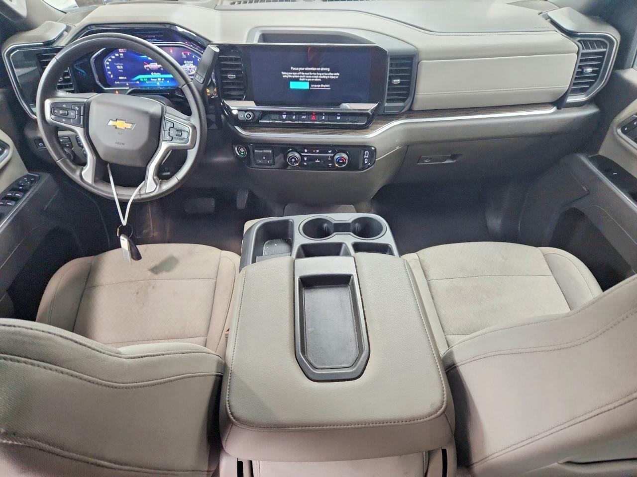2026 CHEVROLET SILVERADO K2500 HEAVY DUTY LT — Фото 8 из 12