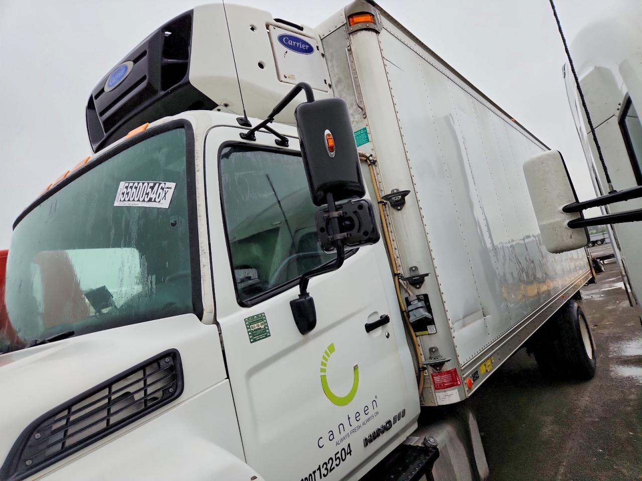 2017 HINO 258/268 REFRIGERATED BOX TRUCK — Фото 9 из 12