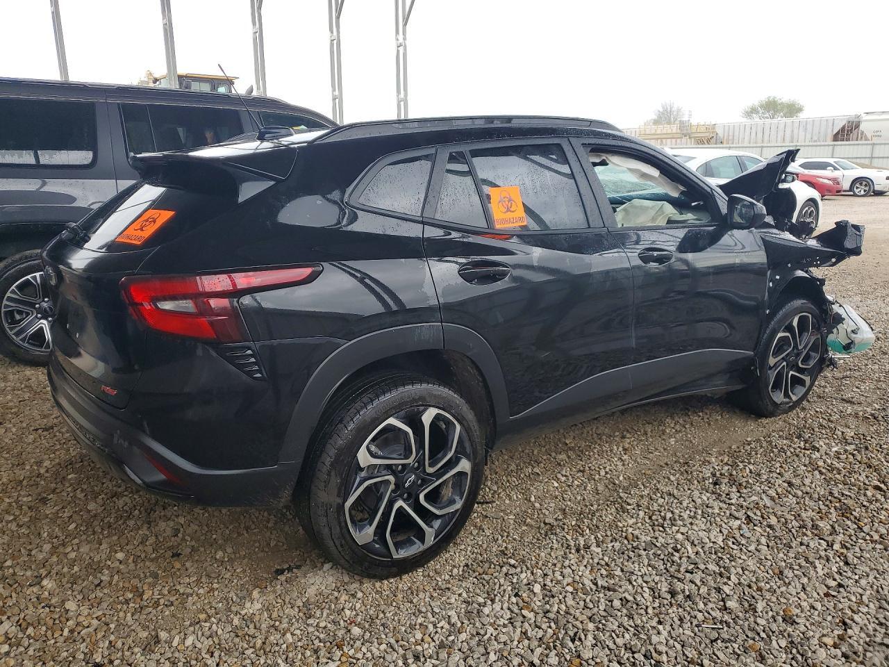 2026 CHEVROLET TRAX 2RS — Фото 3 из 13