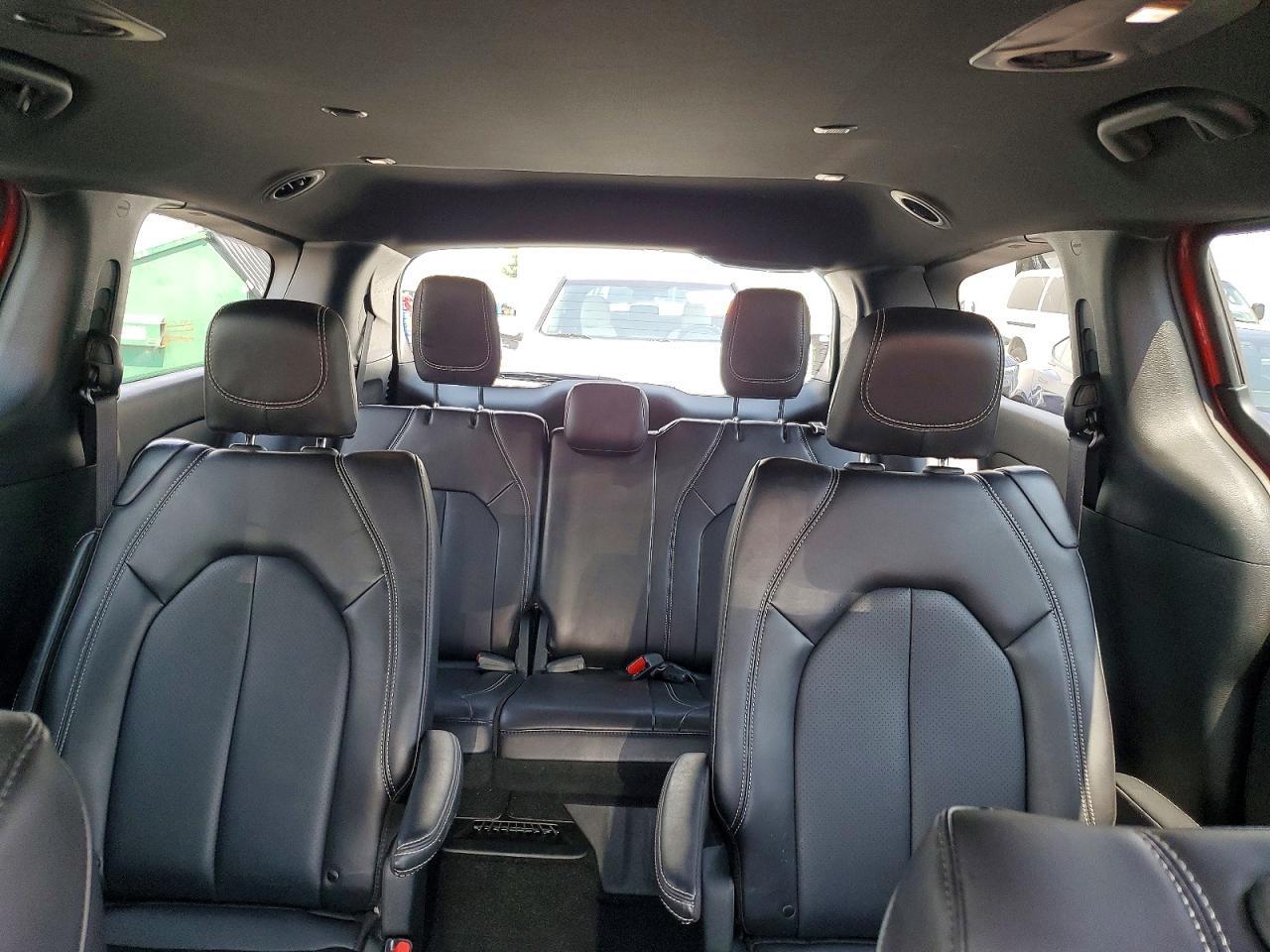 2026 CHRYSLER PACIFICA SELECT — Фото 10 из 13