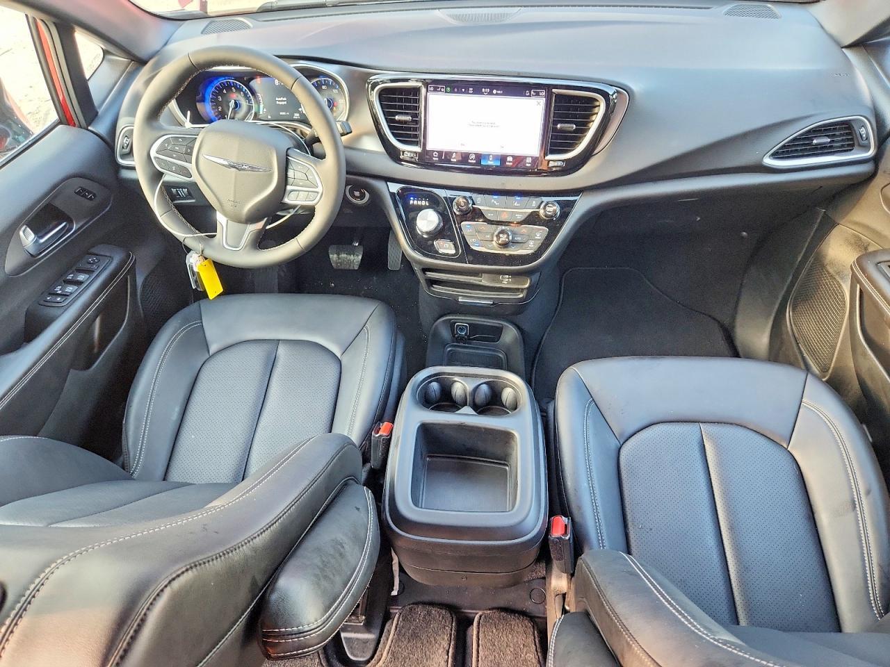 2026 CHRYSLER PACIFICA SELECT — Фото 8 из 14