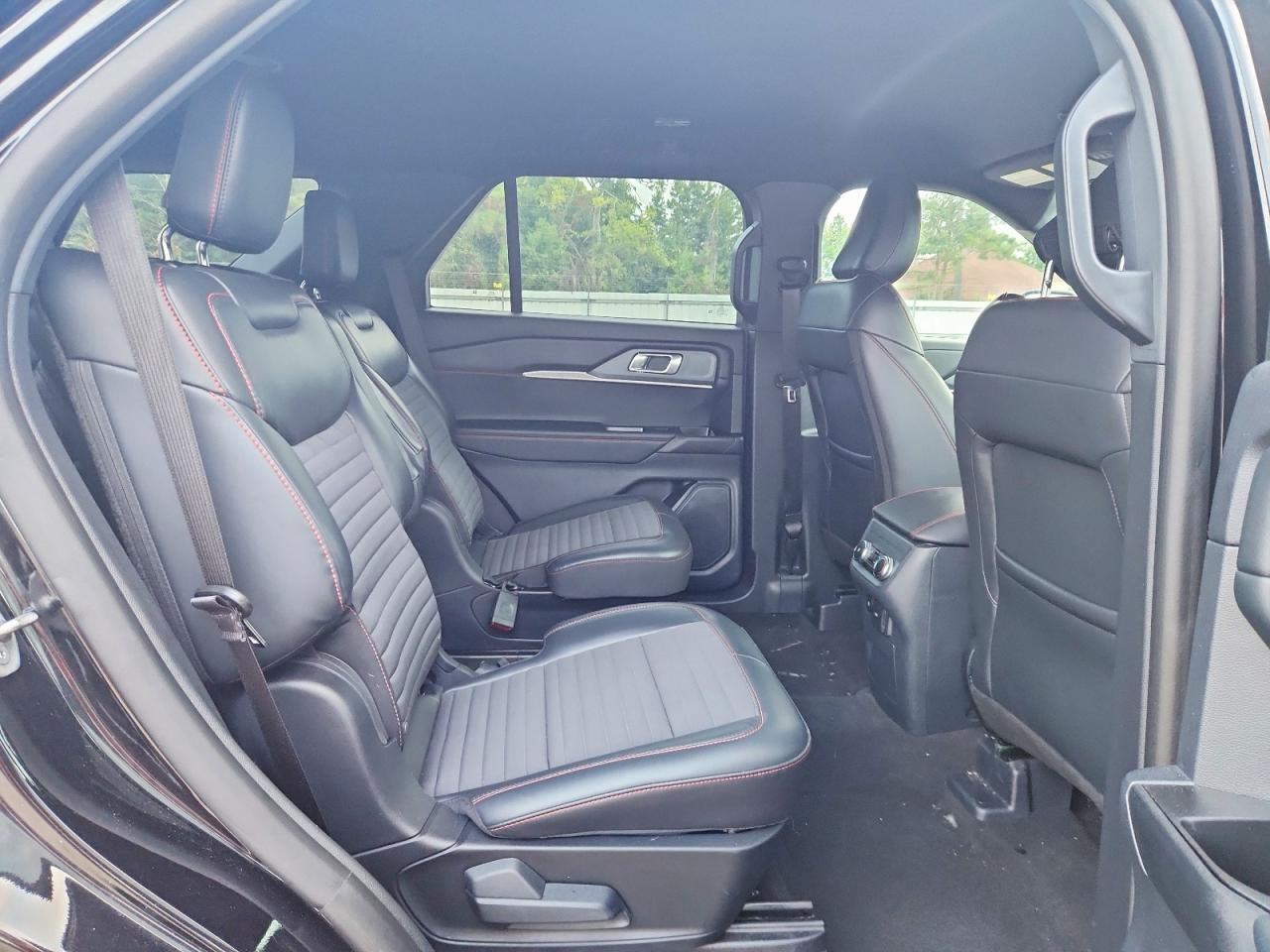 2026 FORD EXPLORER ST-LINE — Фото 11 из 14