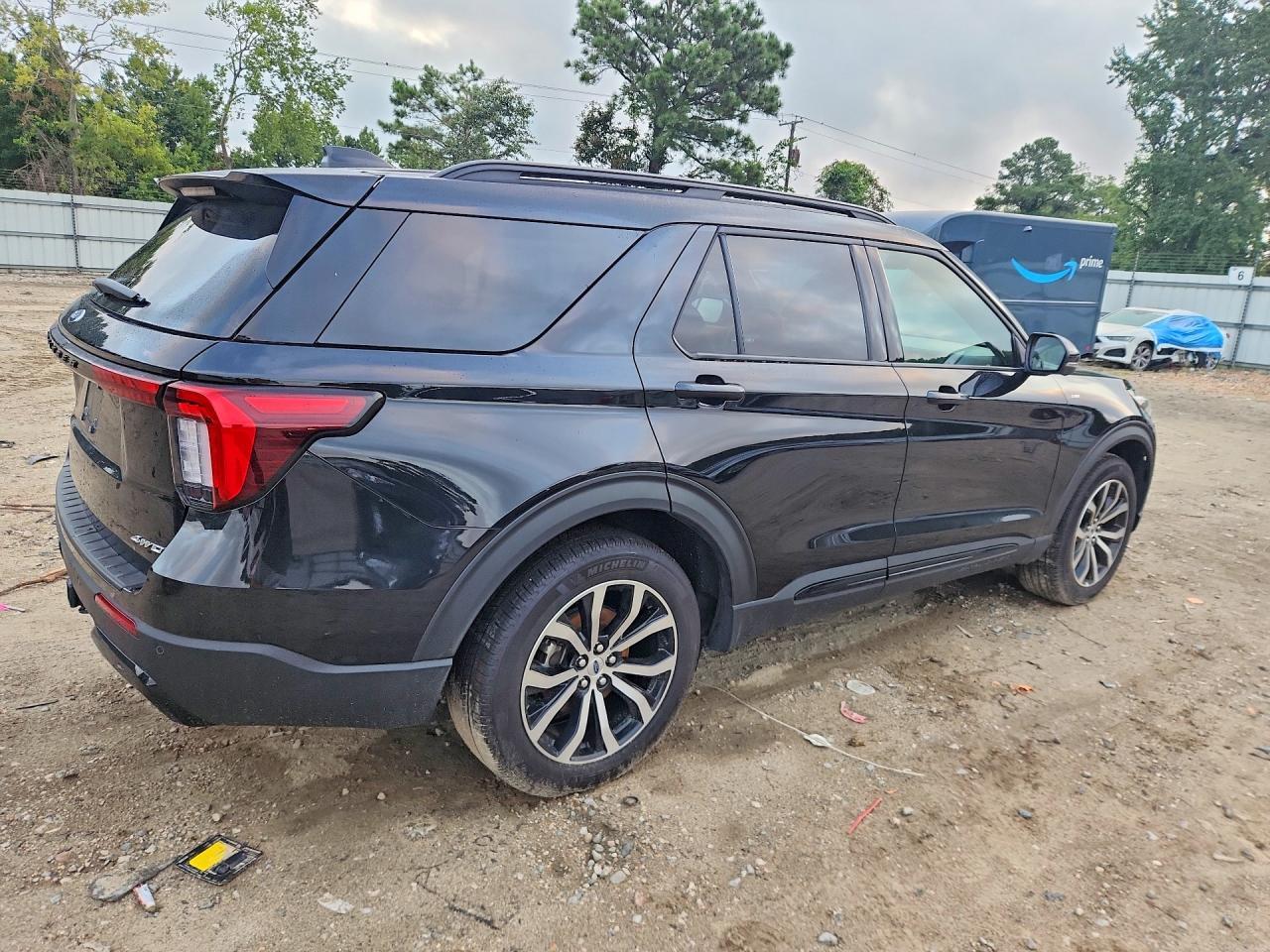 2026 FORD EXPLORER ST-LINE — Фото 3 из 14